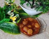 A picture of step 3 of Aloo bukharay ki chutney.