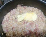 Foto del passaggio 9 della ricetta Risotto pancetta e kiwi