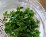 A picture of step 6 of Special halki phulki moong daal khichri aur lauki ka raita.