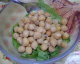 Foto del paso 8 de la receta: Variedad de ensalada de bacalao y garbanzos