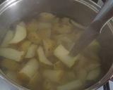 A picture of step 4 of Shortcut fish and potato wedges !.