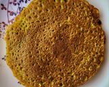 A picture of step 4 of Besan rava pudla.