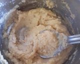 A picture of step 3 of Sooji Halwa.
