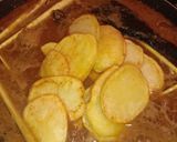 Foto langkah ke 3 dari resep Semur daging kentang.