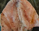 Foto del paso 1 de la receta: Dorada al horno rellena de champiñones