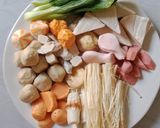 Foto langkah ke 1 dari resep Tomyam steamboat ala rumahan praktis enak banget.