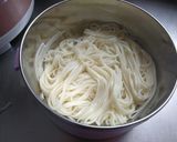 รูปขั้นตอนการทำที่ 1 ของ บะหมี่มะเขือเทศผัดไข่(มังสวิรัติ)