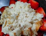 A picture of step 4 of Strawberry pudding.