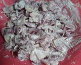 Foto langkah ke 2 dari resep Bawang Goreng Kriuk.
