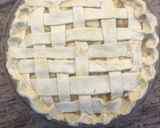 A picture of step 7 of Apple pie.