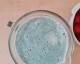 Foto del paso 2 de la receta: Licuado de spirulina, pepino y jengibre fresco 🌊