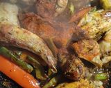 Foto del paso 4 de la receta Arroz con conejo, pollo y alcachofas