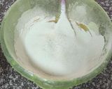 A picture of step 2 of Chocolate-chip cookies.