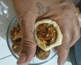ड्राय कचोरी (kachori recipe in marathi) रेसिपी स्टेप 2 फोटो 