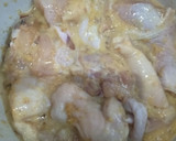 Foto langkah ke 2 dari resep Ayam goreng bawang putih.