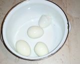 Sütőben sült tojáskrémes és kolbászos melegszendvics recept fázis 1 fotója