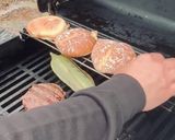 A picture of step 9 of BBQ Hamburger!! 🍔.