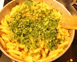 Foto del paso 4 de la receta: Pennes, ni a la putanezca, ni a la diabolo, si no a la Re San Flautas