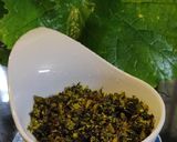 A picture of step 4 of Pumpkin leaves stir fry.