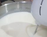 Foto langkah ke 1 dari resep Marmer cake / bolu macan putih telur.