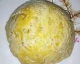 A picture of step 4 of Omurice.