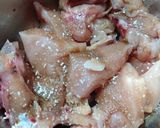 Foto langkah ke 1 dari resep Ga Xao Sa Ot (Tumis Ayam Sereh Cabe) Khas Vietnam.