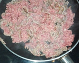 Foto del paso 1 de la receta: Panes de hotdog relleno de carne