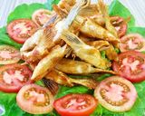 Hình bước làm 2 của món Vây Cá Hồi Chiên Giòn