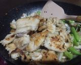Foto langkah ke 4 dari resep Black Pepper Chicken.