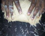 A picture of step 4 of Fluffy doughnuts.