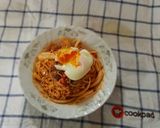 รูปขั้นตอนการทำที่ 5 ของ ยำบะหมี่ปลากระป๋องไข่ลวกยางมะตูม