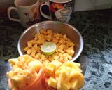 ম্যাঙ্গো চাট (Mango chat recipe in Bengali) রেসিপি ধাপ - 2 ছবি