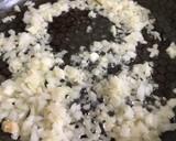 Foto del paso 5 de la receta: Filete de res al perejil con papas