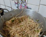 A picture of step 3 of Veg Noodles.