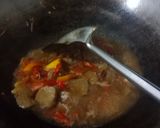 Foto langkah ke 5 dari resep Tumis Kecambah Bakso.