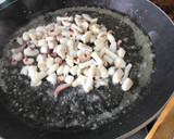 Foto del paso 1 de la receta: Paella de marisco sencilla