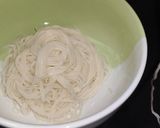 Foto langkah ke 4 dari resep Misua Naengmyeon.