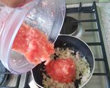 Foto langkah ke 2 dari resep Pasta with Prawns, Tomatoes & Cannellini Beans.