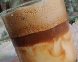 Foto langkah ke 5 dari resep Dalgona Coffee.