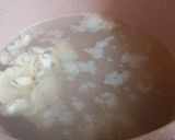 Hình bước làm 1 của món Canh rau má nấu xương gà