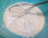 Foto langkah ke 2 dari resep Bolu Kukus Keju simple no mixer.