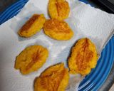 A picture of step 3 of Pumpkin fritter.