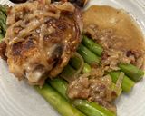 A picture of step 5 of Chicken in a Bacon and White Wine Sauce.