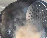 आलू मसाला पूरी (aloo masala poori recipe in Hindi) रेसिपी चरण 6 फोटो