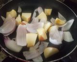 A picture of step 7 of Kadhai Apple Mushroom.