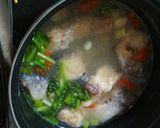 Foto langkah ke 4 dari resep Sup ikan patin simpel.