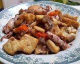 Foto langkah ke 6 dari resep Oseng cumi asin tahu.