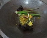 Foto langkah ke 4 dari resep Ikan Kembung Santan Kuning.