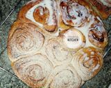 A picture of step 19 of Cinnamon roll 2.