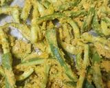 A picture of step 3 of Gourd fries.